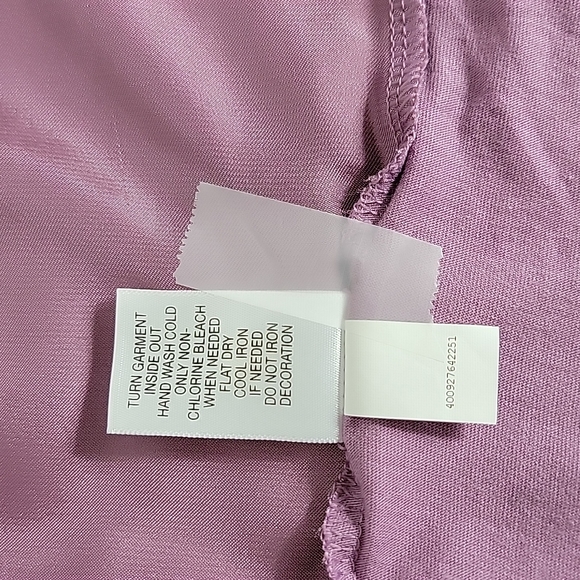 Dana Buchman Women's Purple W/ Sequin Accent Sleeveless Top, L - Picture 8 of 8